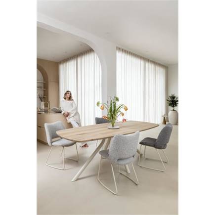 XOOON tafel 220 x 110 cm. - ovaal - centrale poot Nebbia Naturel Nebbia